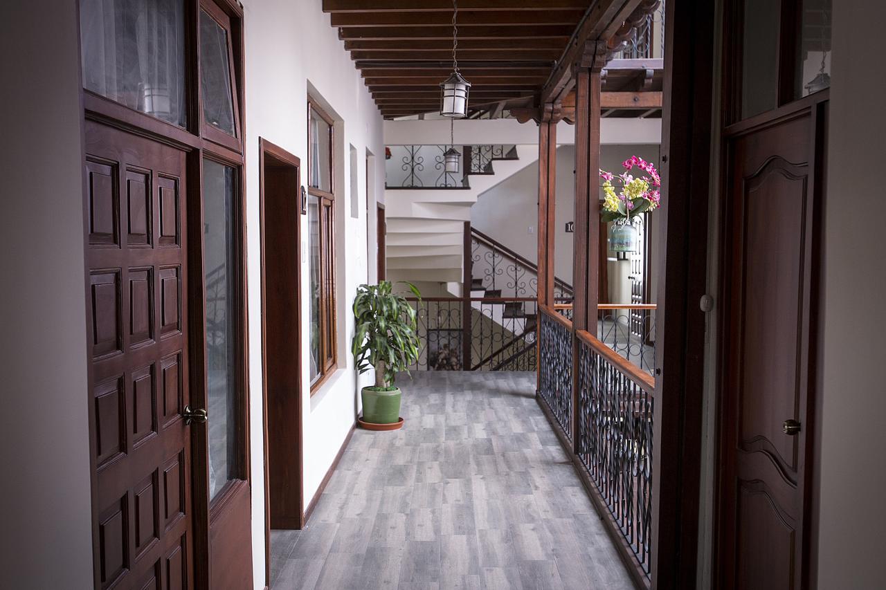 Hotel Colonial San Agustin Quito Dış mekan fotoğraf